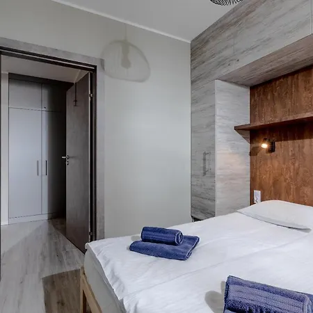 Apartament Klifowa 90 *